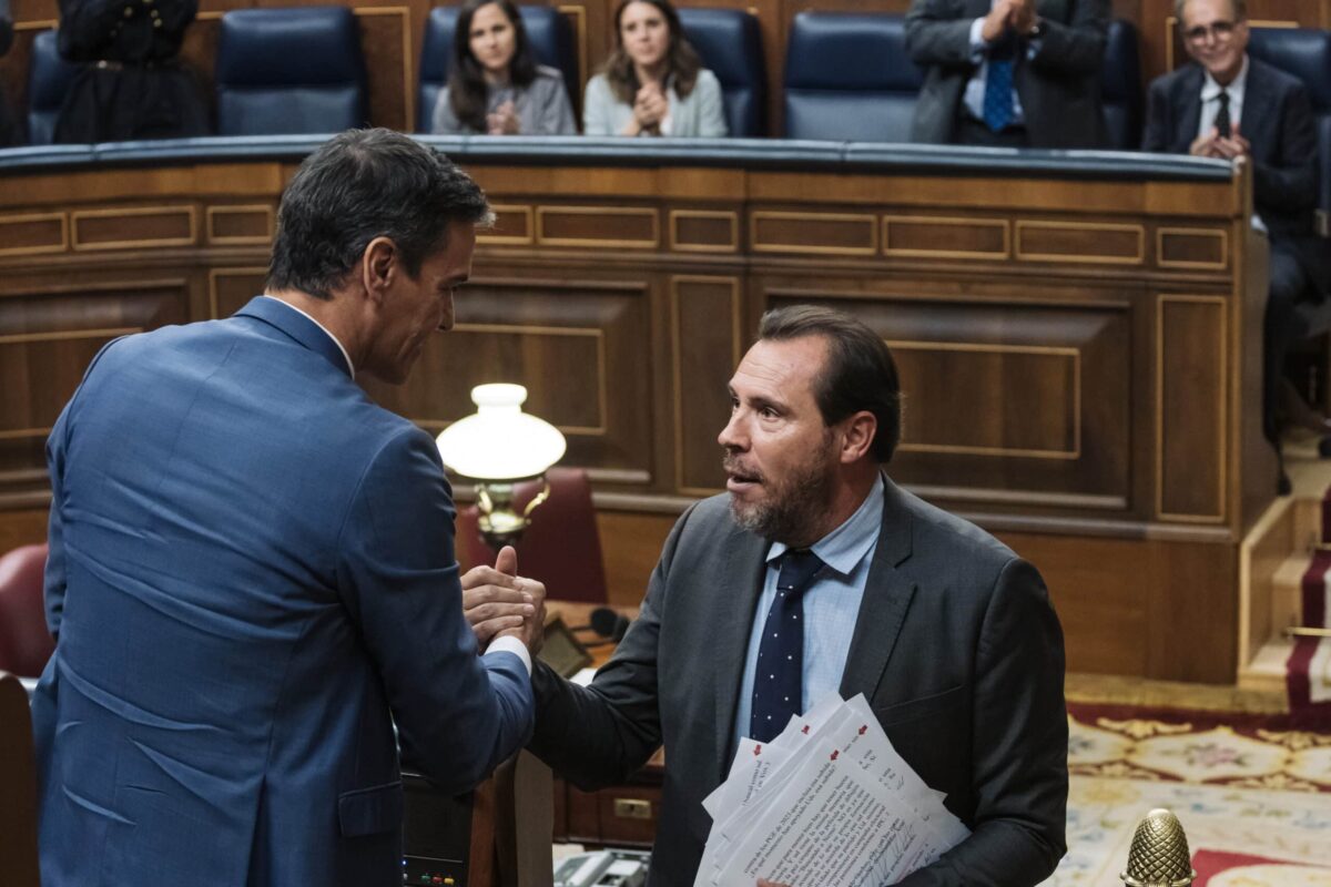 En busca de la prevalencia de los idiotas (XIX): traición y debate sin partidos
