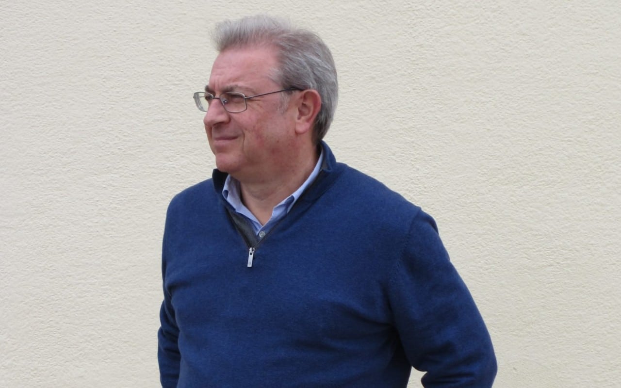 Manuel Toscano: «Toda la tramoya nacionalista depende de contemplar la lengua como marcador identitario»