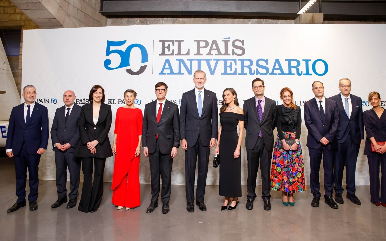 Medio siglo de ‘El País’, el periódico de la dictadura ‘progre’
